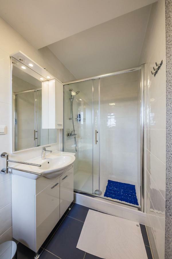 Apartments Mare Trogir Exterior foto