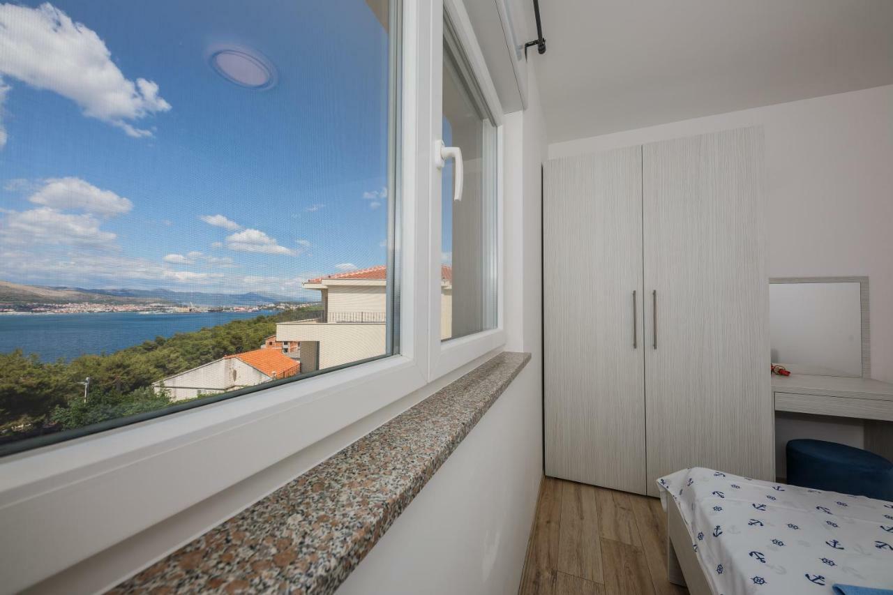 Apartments Mare Trogir Exterior foto