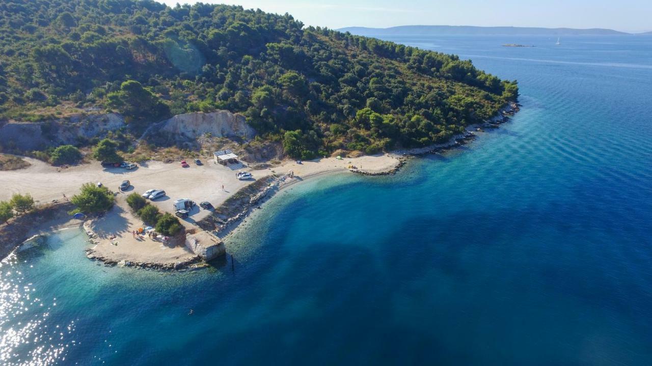 Apartments Mare Trogir Exterior foto